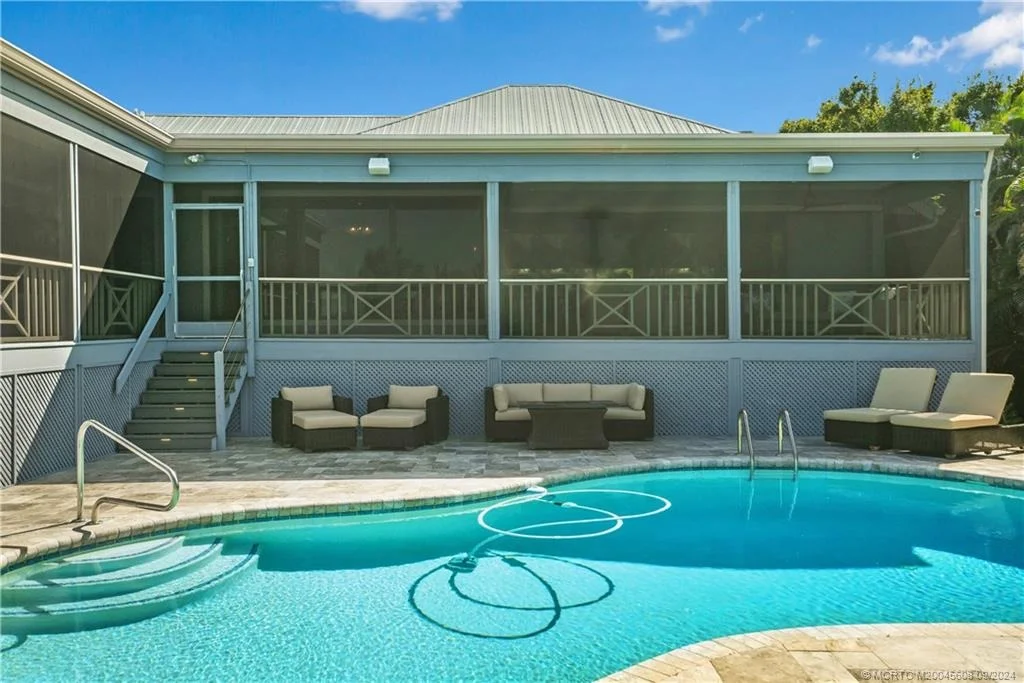 Photo of 12 N Sewalls Point Road
