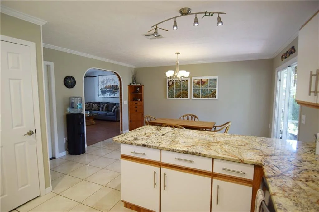 Photo of 3826 SE Middle Street