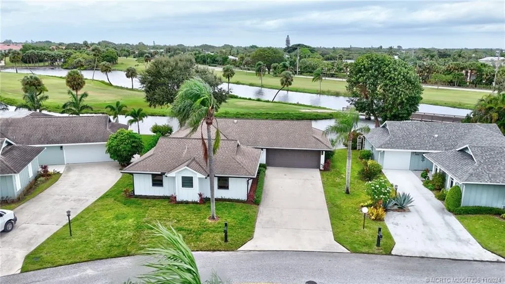 Photo of 5635 SE Miles Grant Road