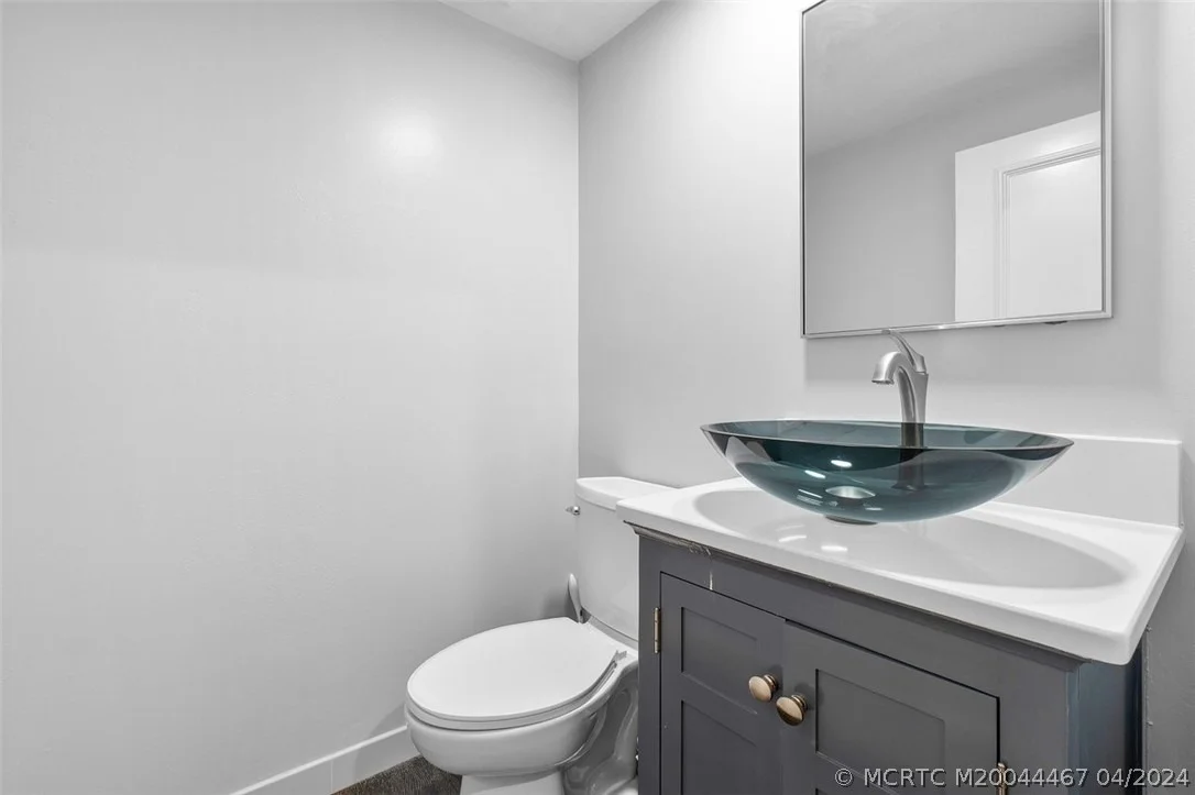 Photo of Unit 317 at 2001 SE Sailfish Point Boulevard