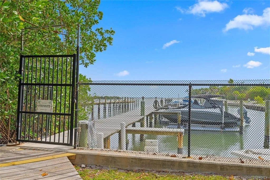 Photo of 111 S Sewalls Point Road
