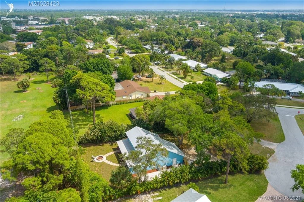 Photo of 1535 NW Quail Circle