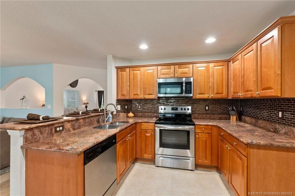 Photo of 4250 SE Graham Drive