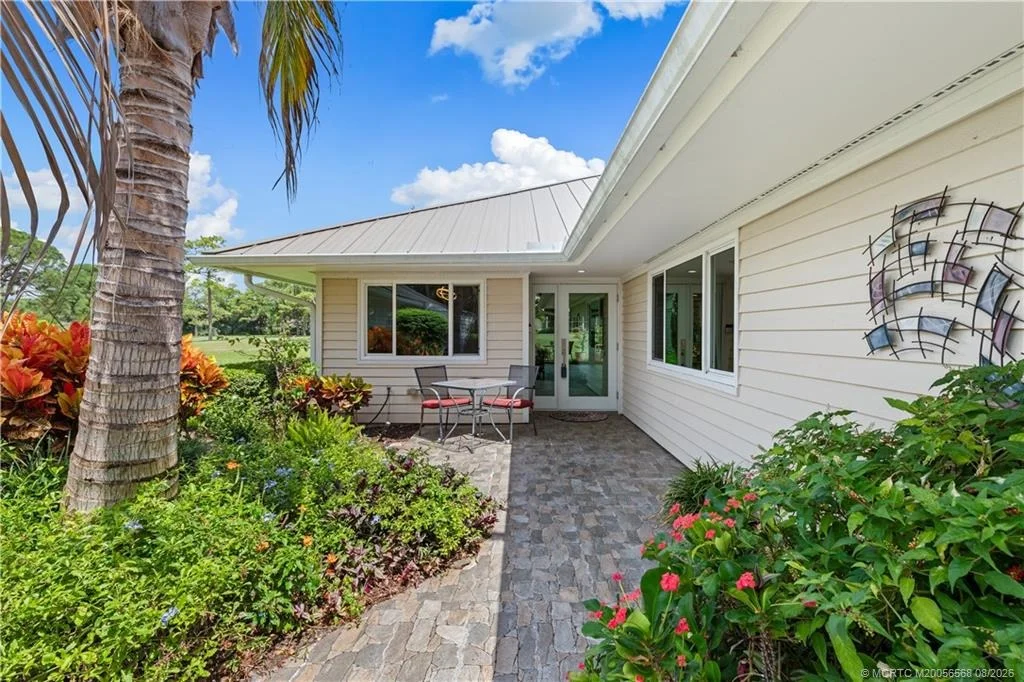 Photo of 5203 SE CLUB Way