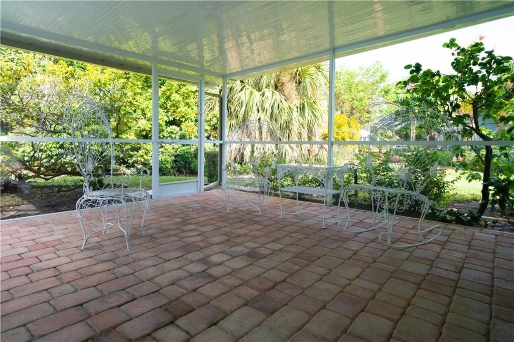 Photo of 3349 SE Golf Trail