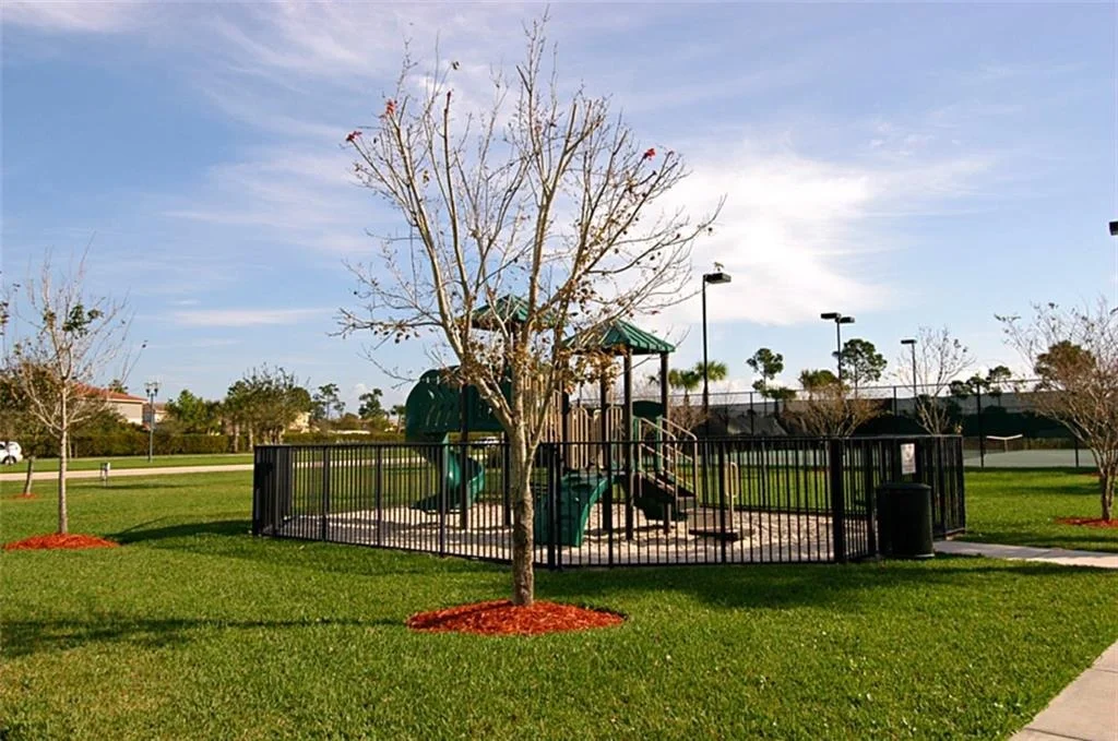 Photo of 5017 SE Graham Drive