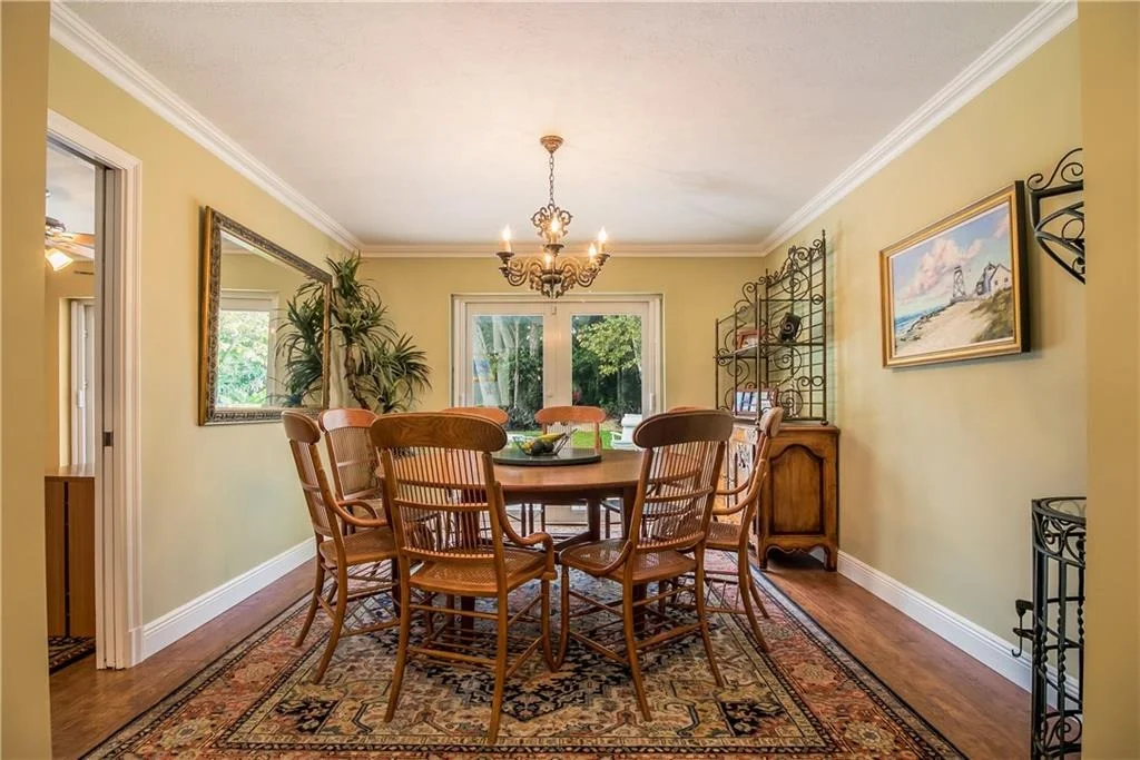 Photo of 21 E High Point Road
