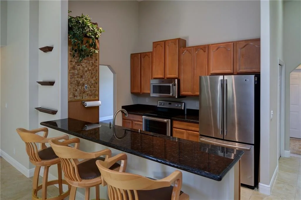 Photo of 8802 SW Avocado Lane