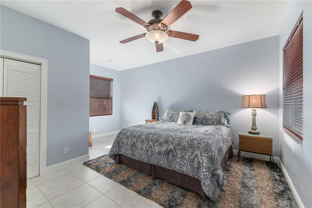 Photo of 2340 NW Bay Colony Drive