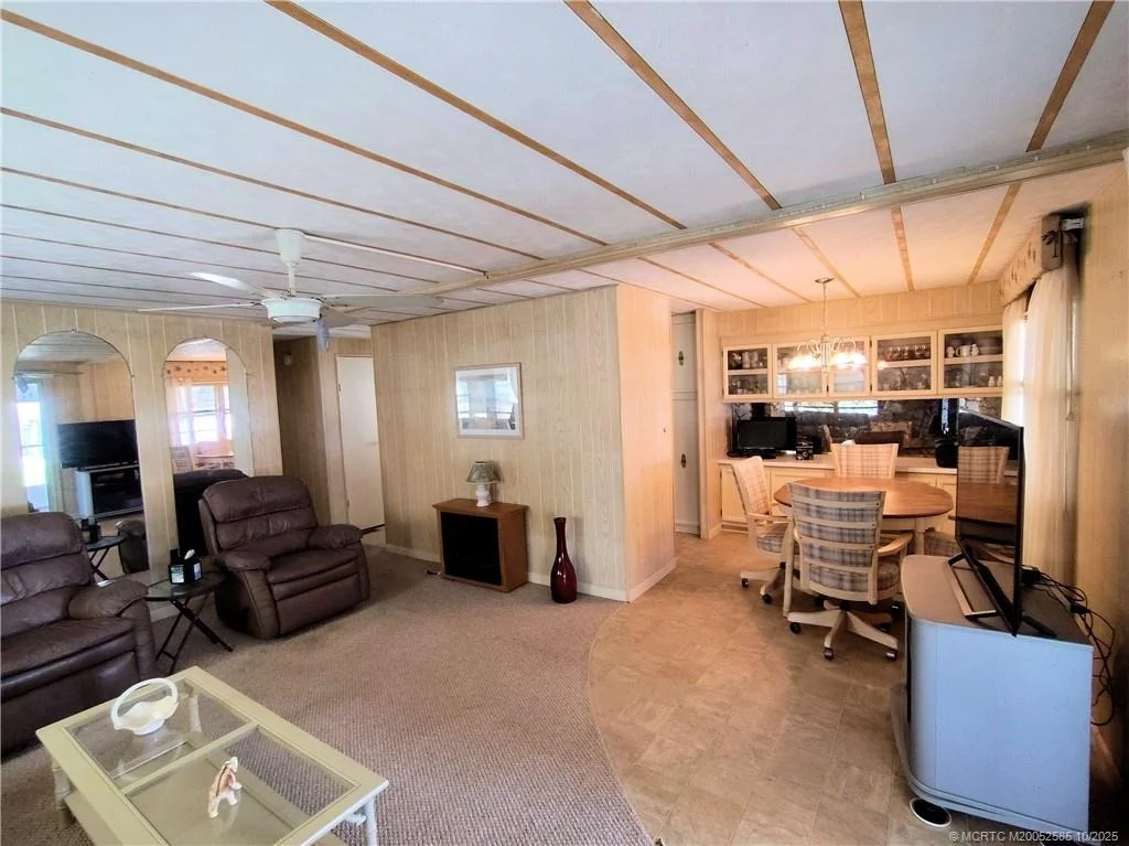 Photo of 2540 SE Penny Lane