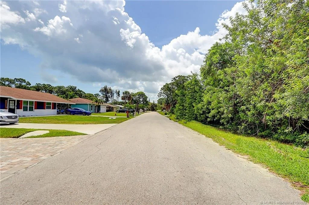 Photo of 5007 Hickory Drive