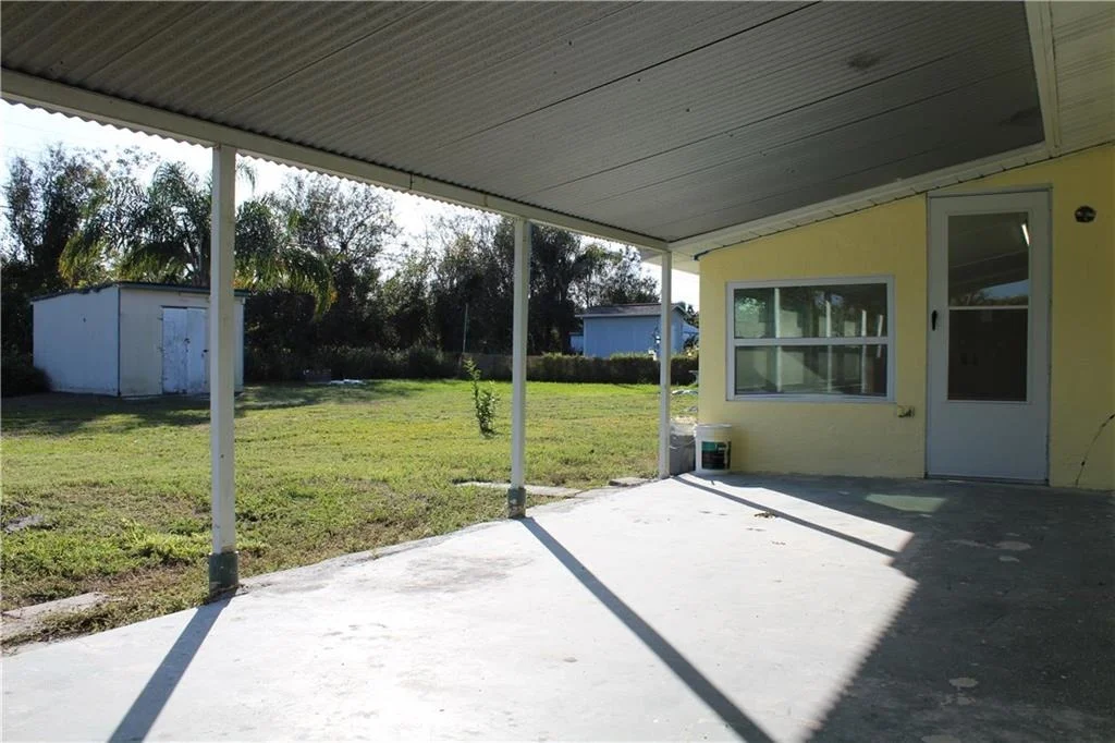 Photo of 2210 NW Sunset Boulevard
