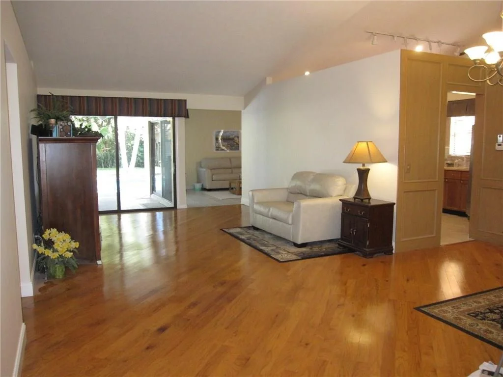 Photo of 2181 NW 20th Avenue