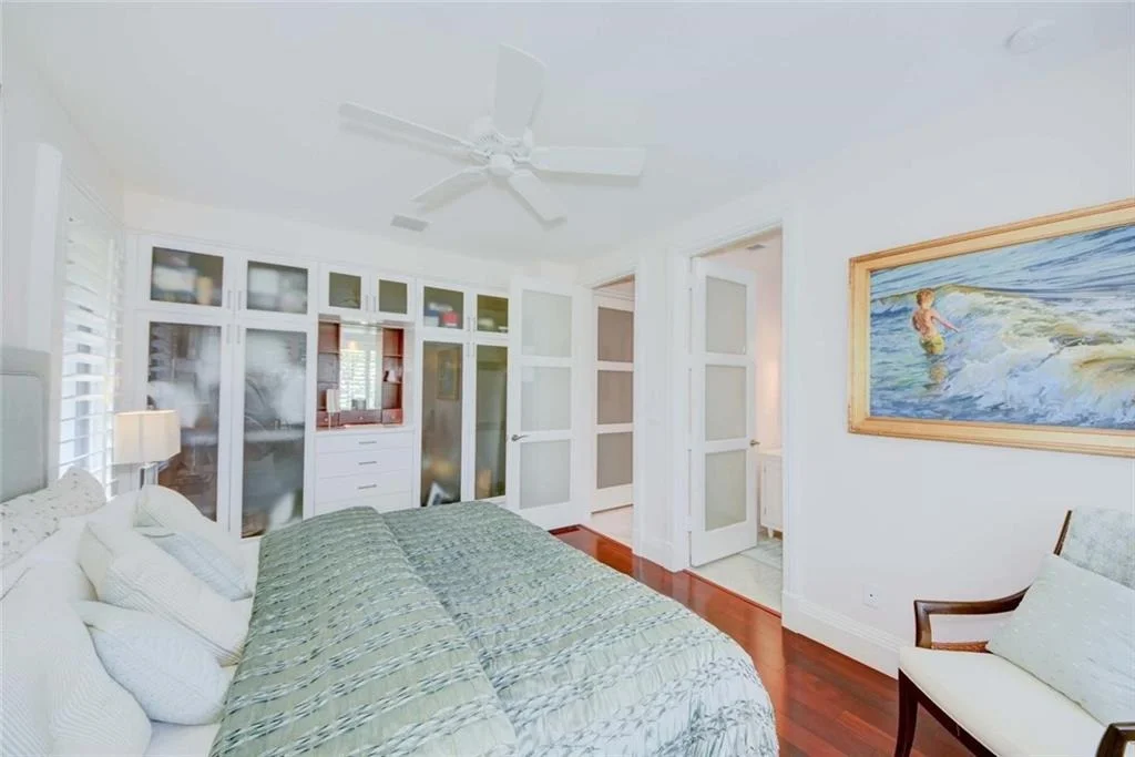 Photo of 3422 SE Cambridge Drive
