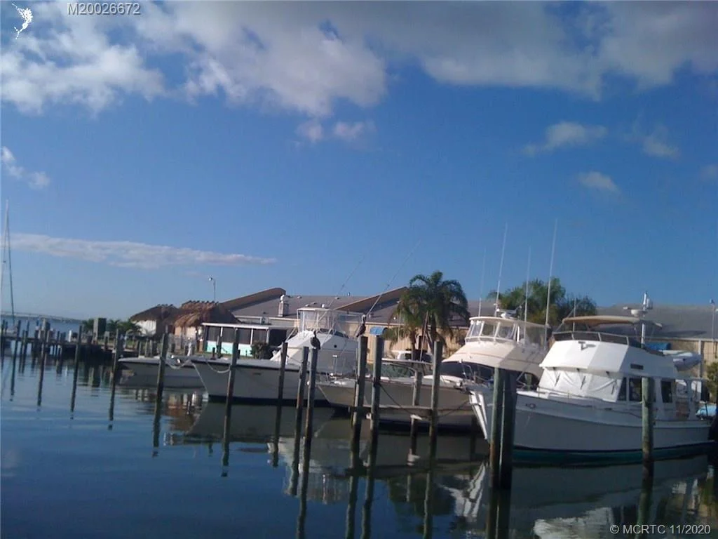 Photo of 247 Nettles Boulevard