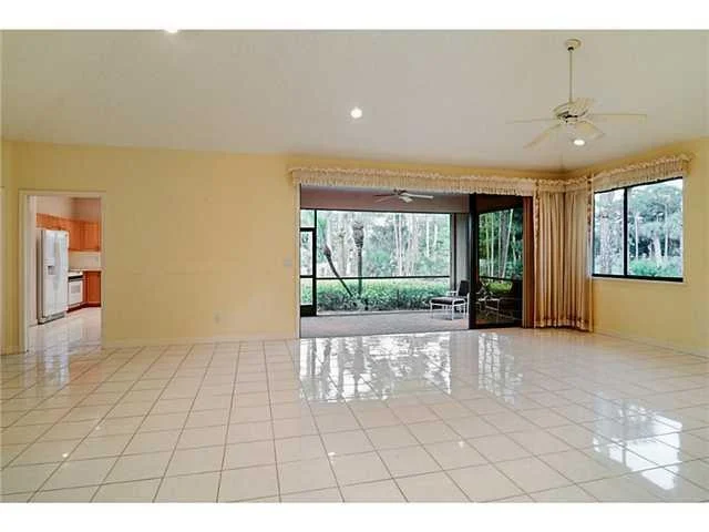Photo of 3391 SE Putnam Court