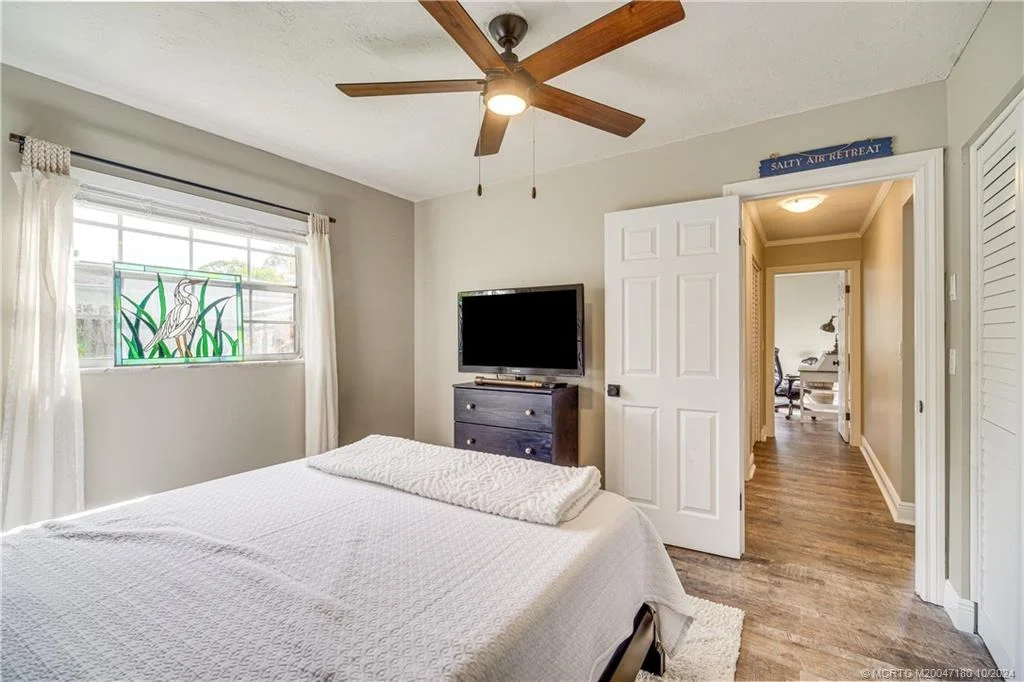 Photo of 1119 NW Fork Road