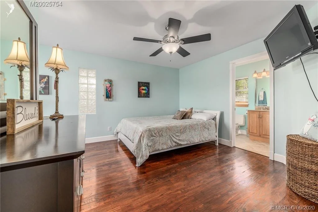 Photo of 1223 NW Spruce Ridge Drive