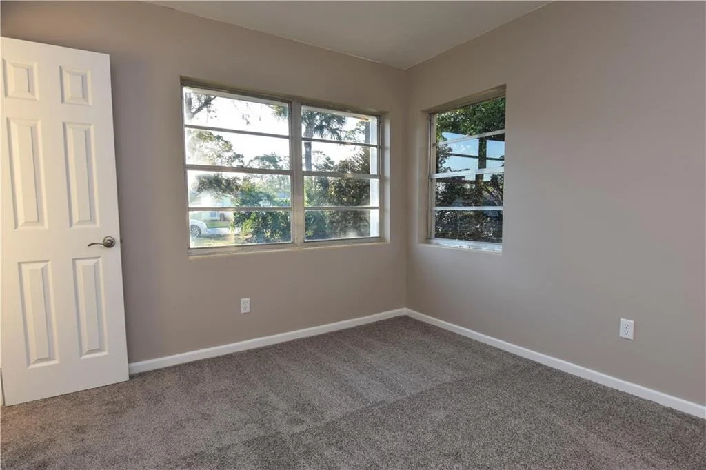 Photo of 832 SE Stafford Drive