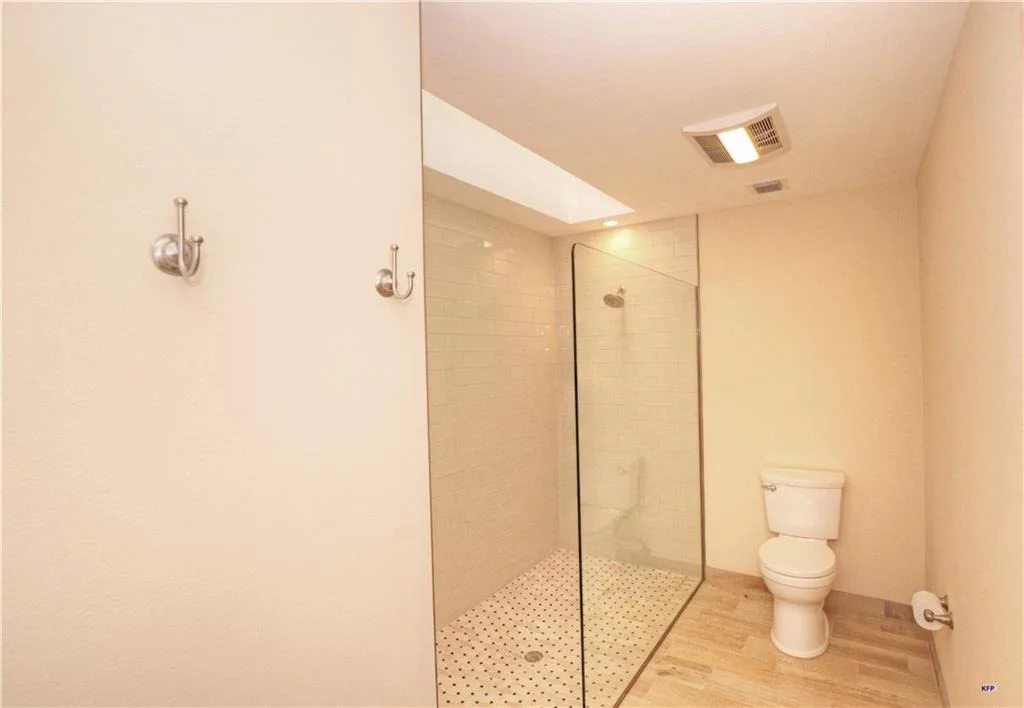 Photo of 6908 SE Pacific Drive