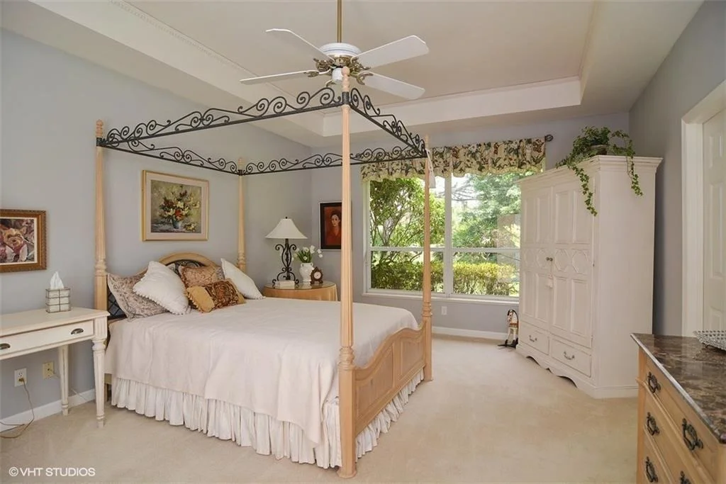 Photo of 1590 SE Cypress Glen Way