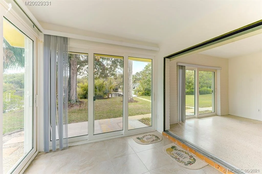 Photo of 799 SW Tanglewood Trail