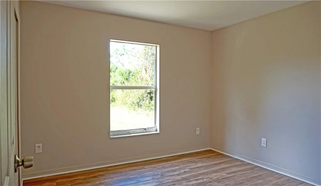 Photo of 3245 NW 34th Avenue