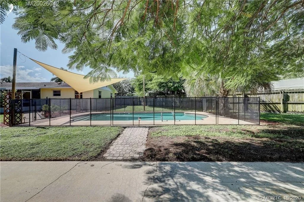 Photo of 1123 SE Alamanda Lane