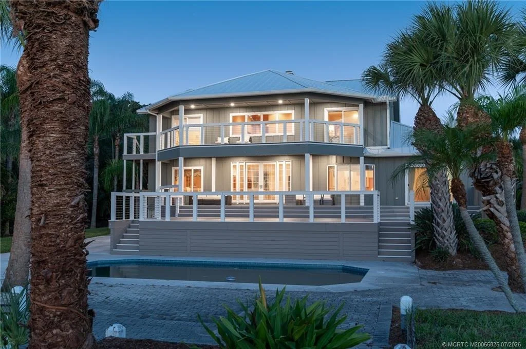 Photo of 114 N Sewalls Point Road