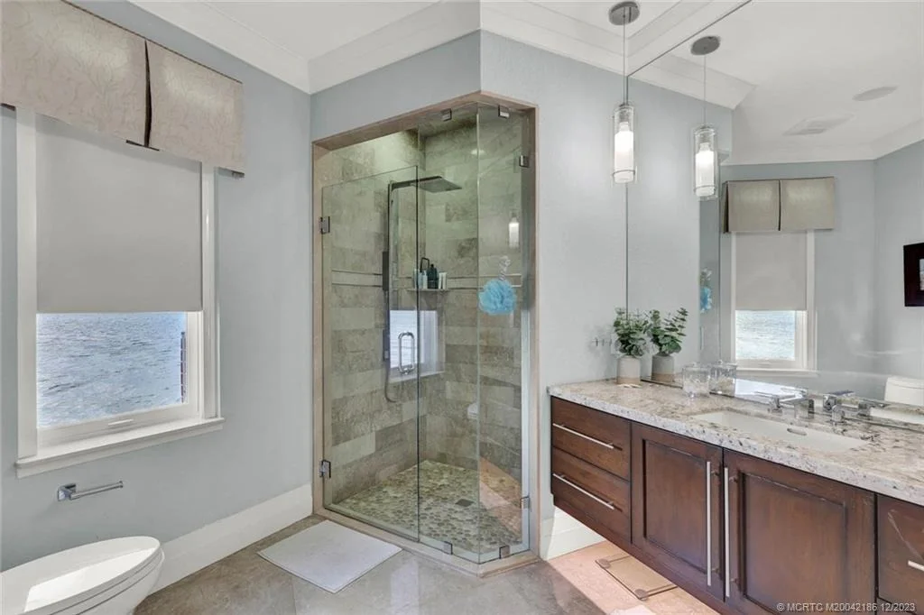 Photo of 58 Nettles Boulevard