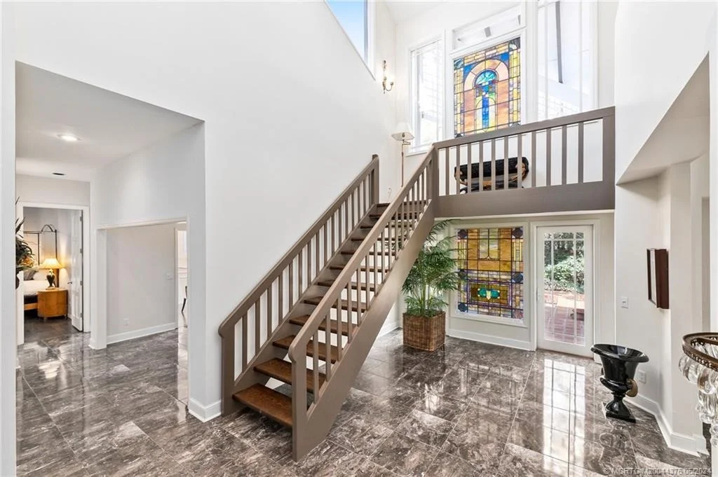 Photo of 12 Oakwood Drive