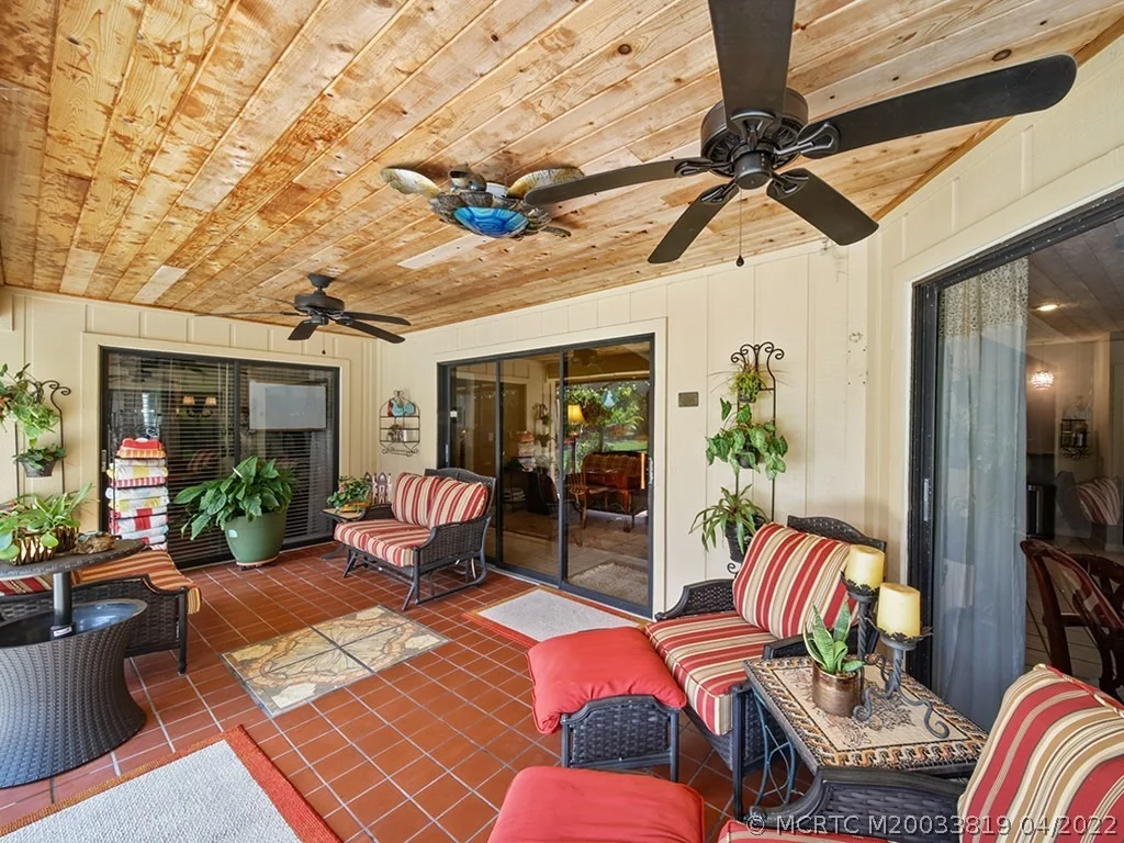 Photo of 3870 SE Quanset Terrace