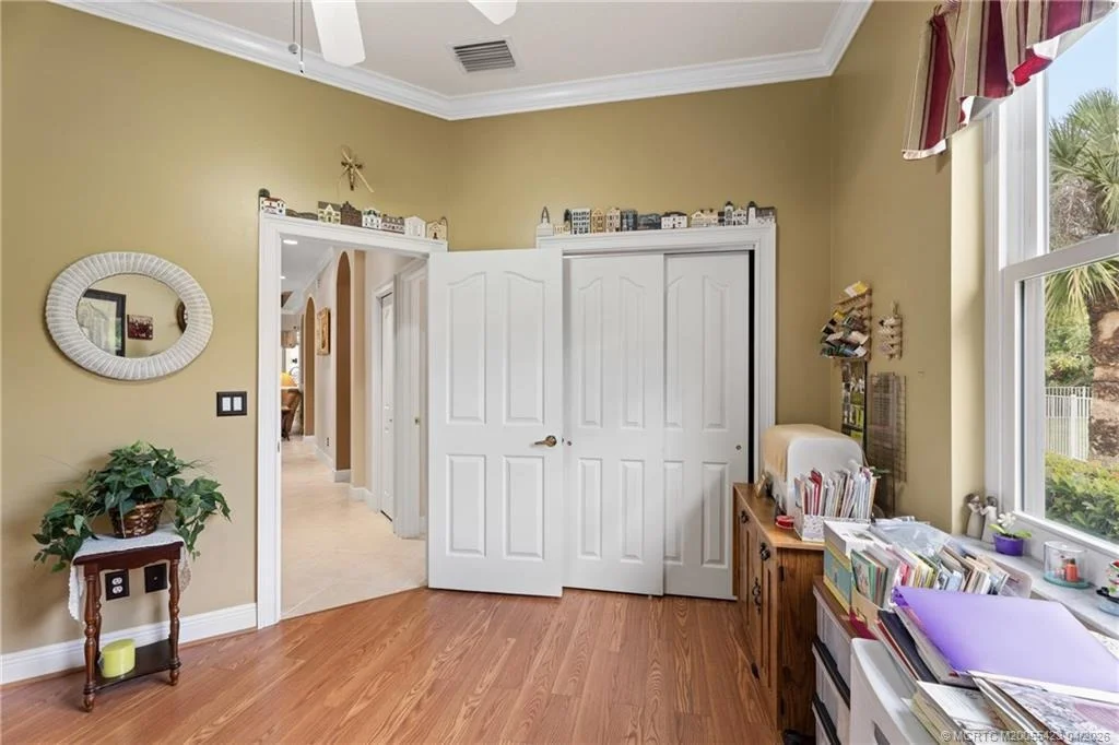 Photo of 917 SW Blue Stem Way