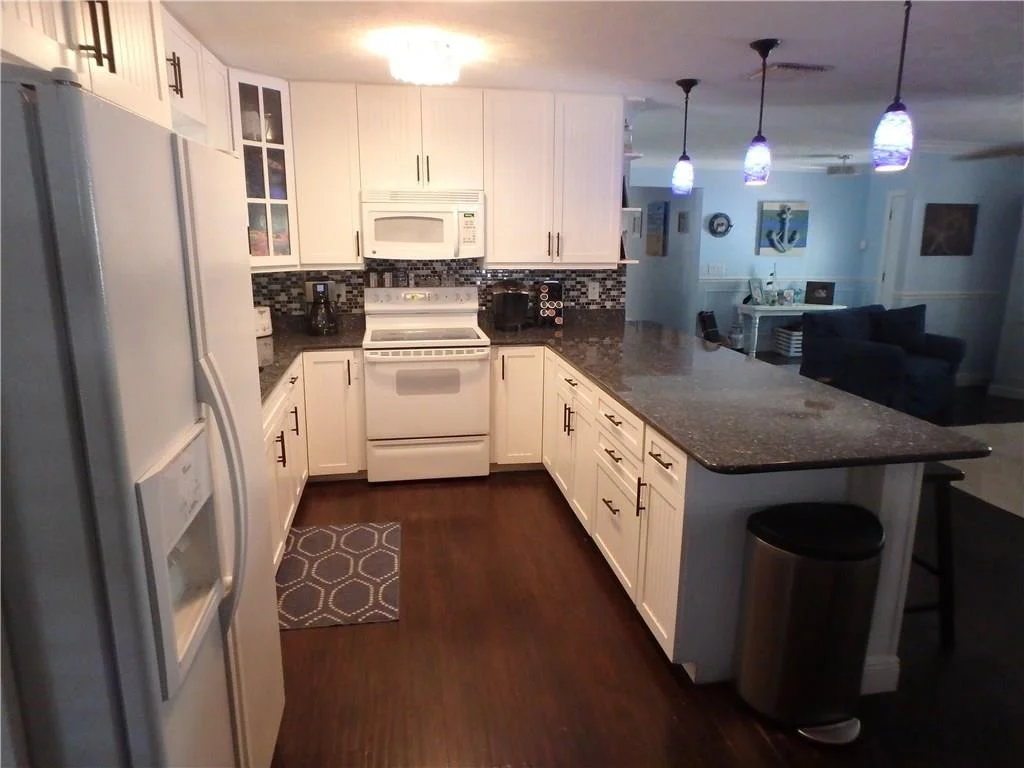 Photo of 804 NW North River Drive