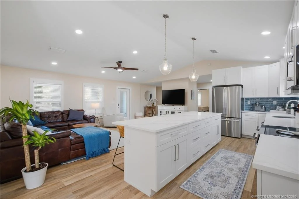 Photo of 5216 SE Orange Street
