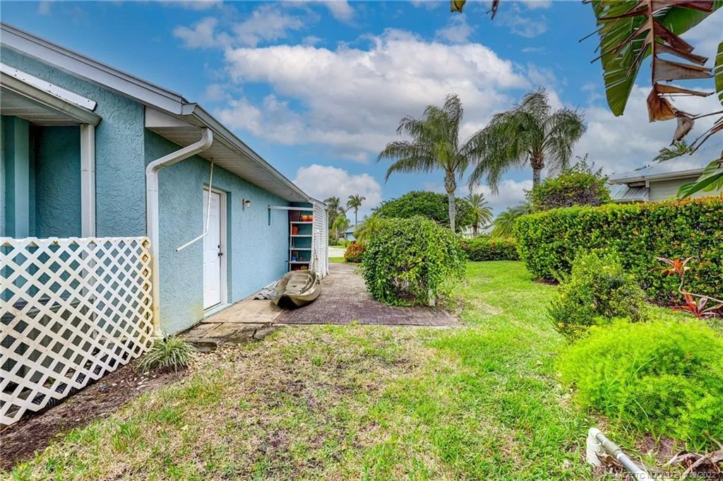 Photo of 4212 SE Rainbows End