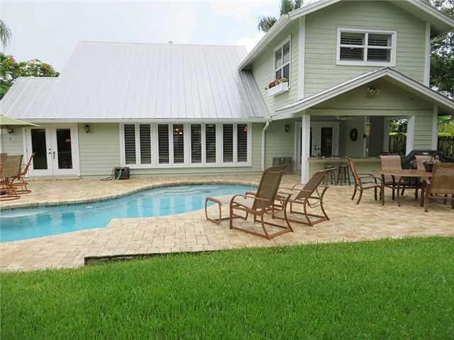Photo of 2003 NW 22nd Street