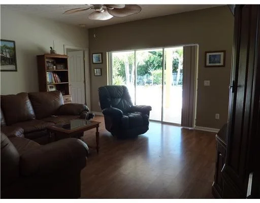 Photo of 5314 SE HARBOR Terrace