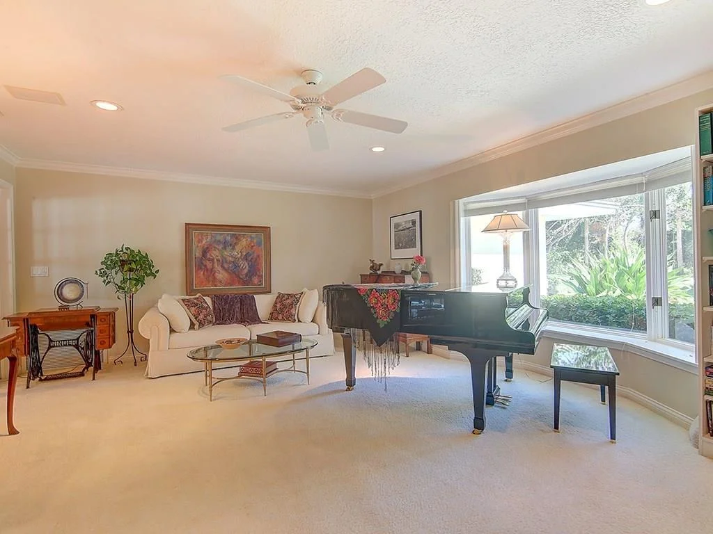 Photo of 39 N River Road