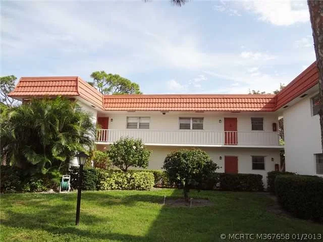 Photo of Unit O7 at 2600 SE OCEAN Boulevard