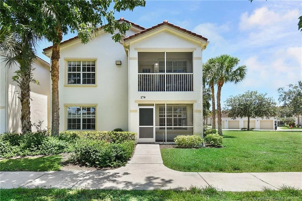 Photo of Unit 174 at 174 SE Kitching Circle