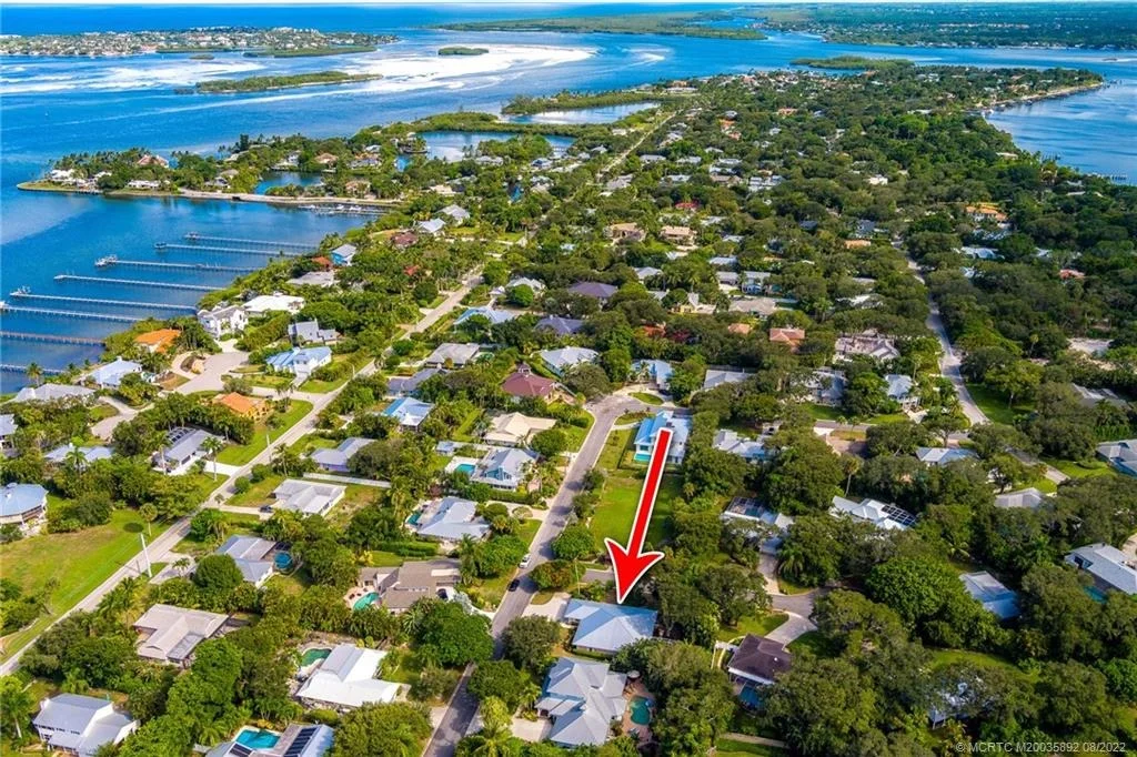 Photo of 6 Lantana Lane