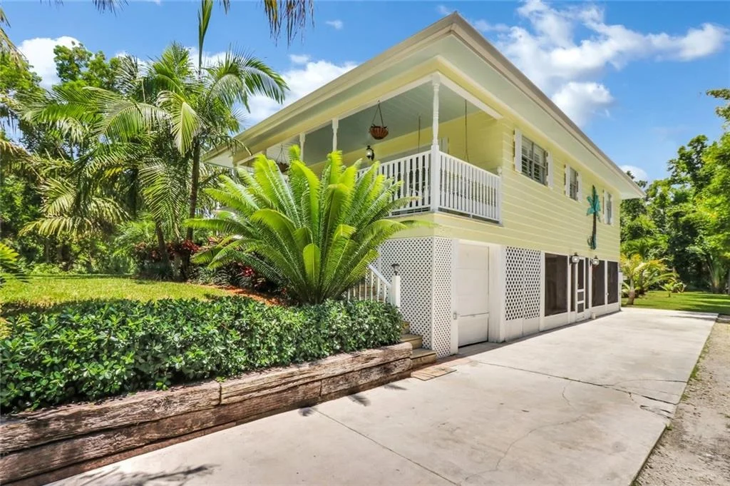 Photo of 6474 SE Thomas Drive