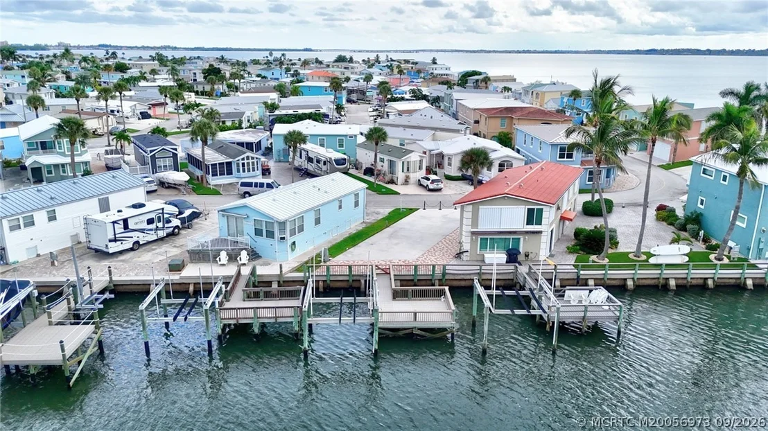 Photo of 5 Nettles Boulevard