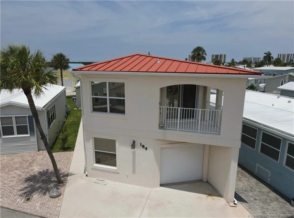 Photo of 184 Nettles Boulevard
