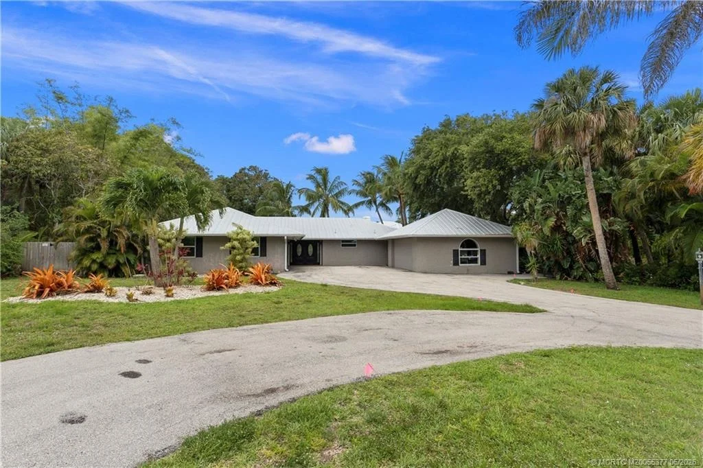 Photo of 53 N Sewalls Point Road