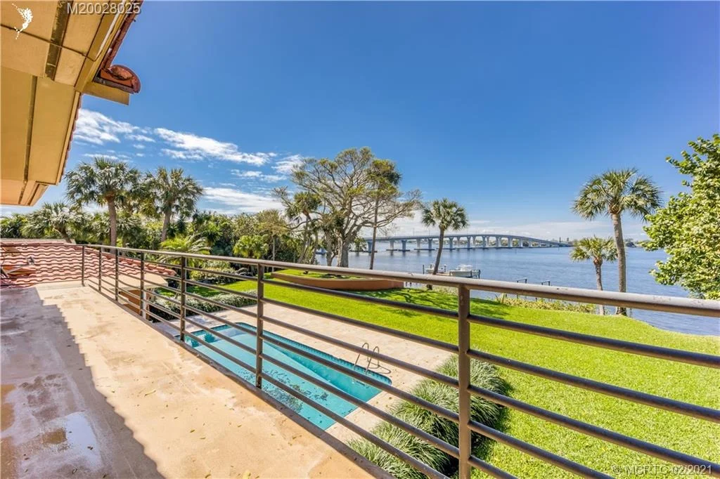 Photo of 9 N River Road