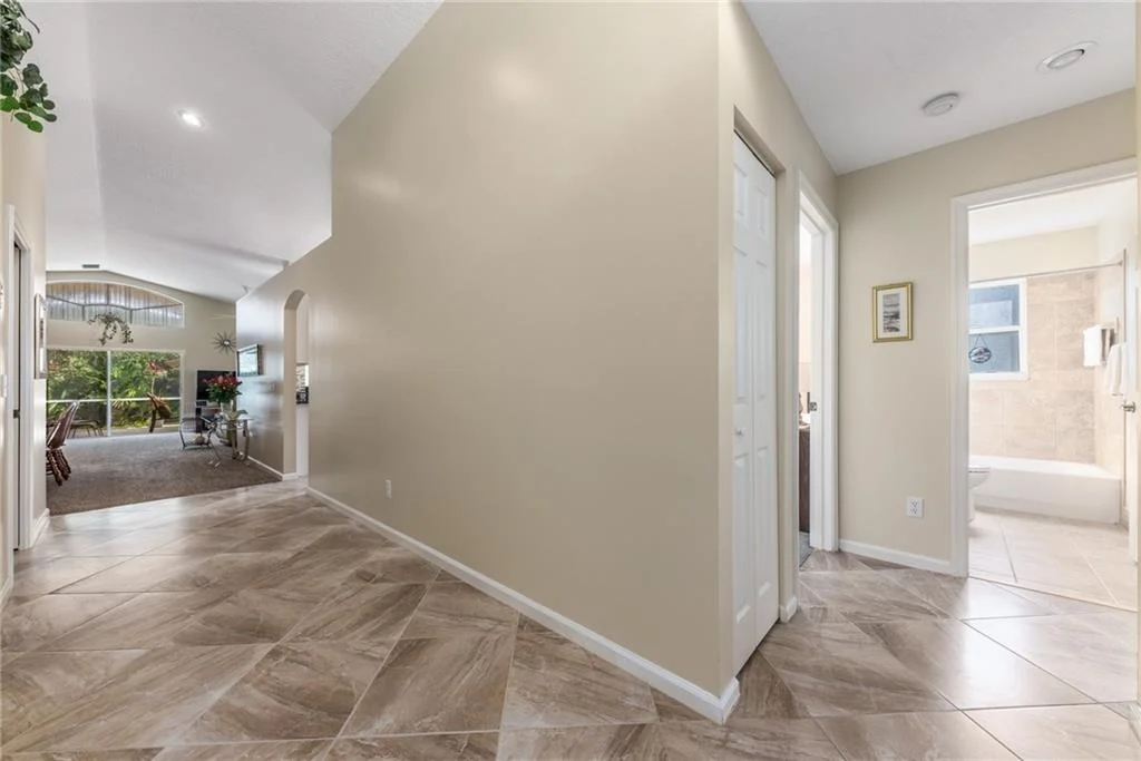 Photo of 3359 SE Fairway Oaks Trail