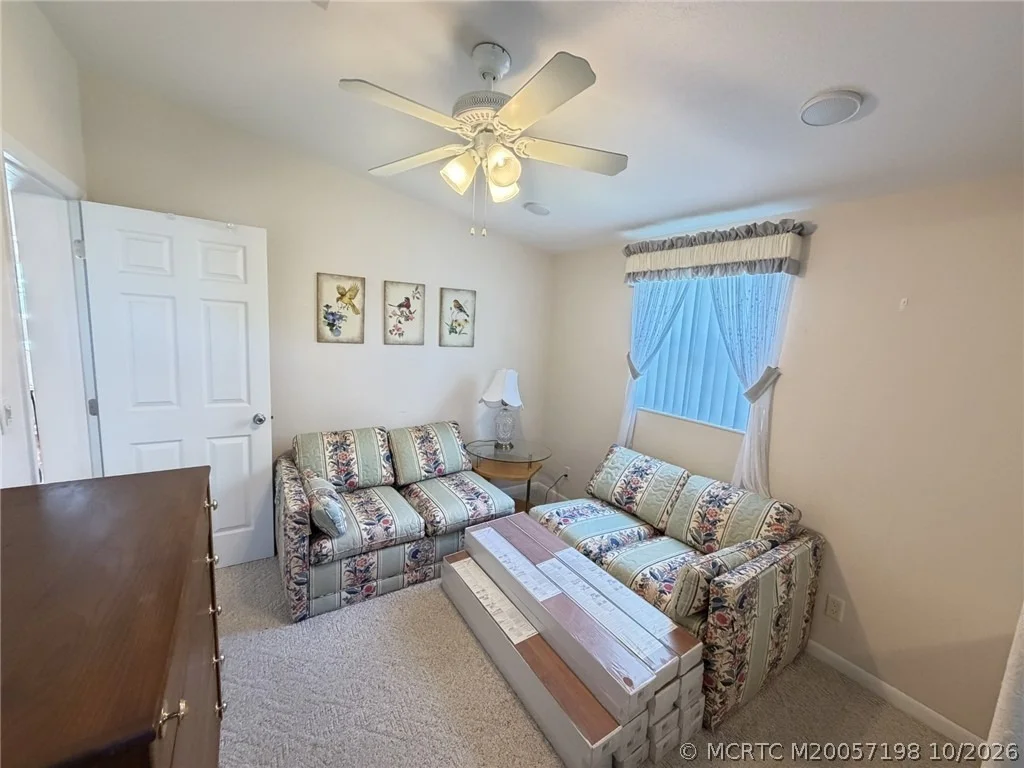 Photo of 1033 Nettles Boulevard