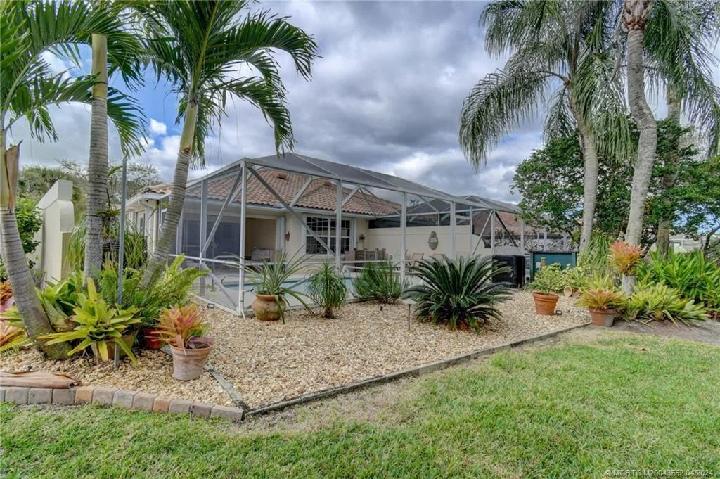 Photo of 858 SW Balmoral Trace SW